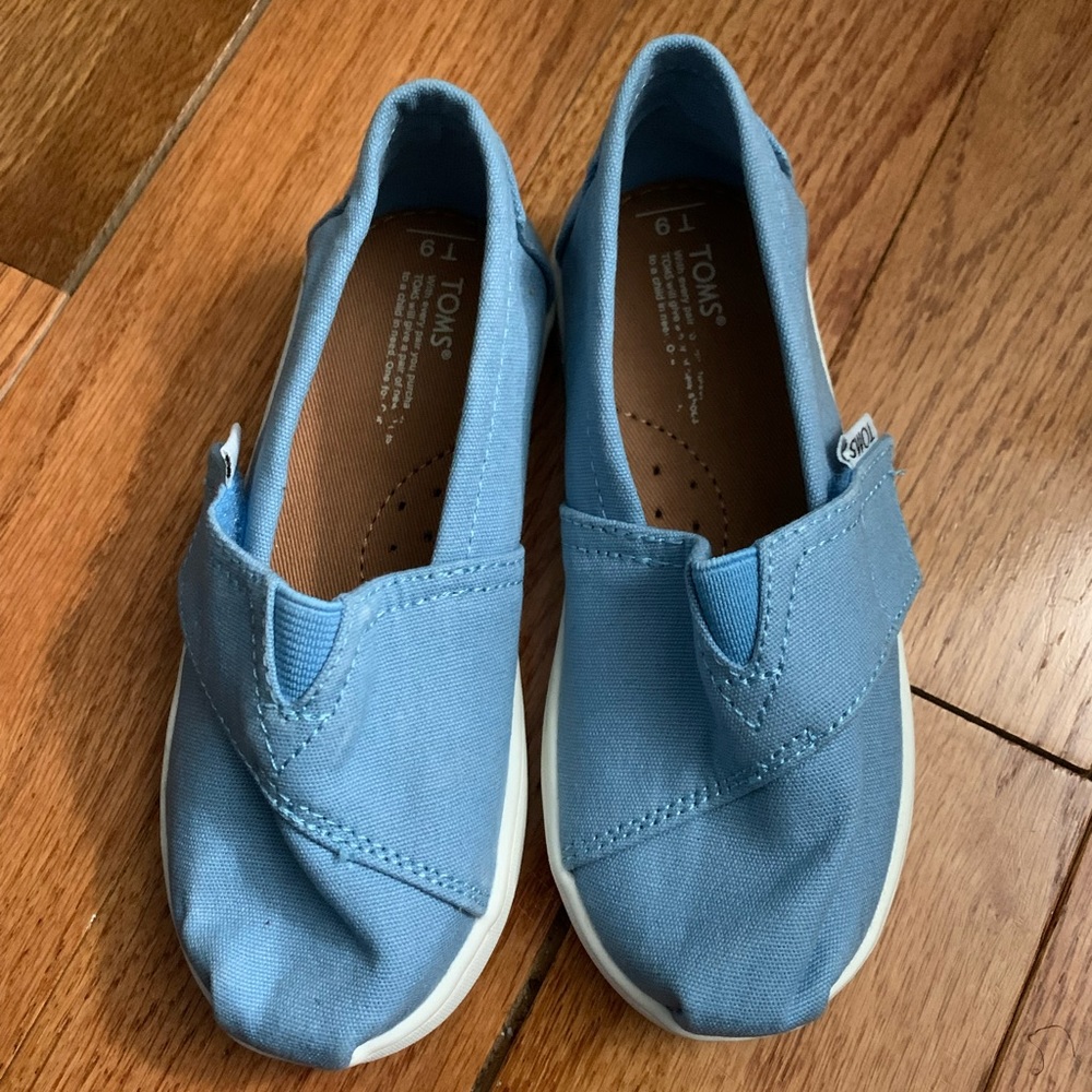 Baby Blue Toms (No Box) Unworn, Size Toddler 9